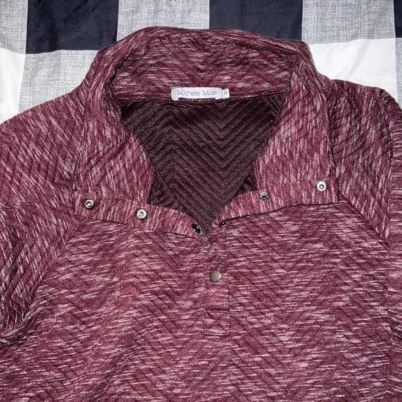 Michelle Mae heathered eggplant quilted quarter button medium - Picture 2 of 4